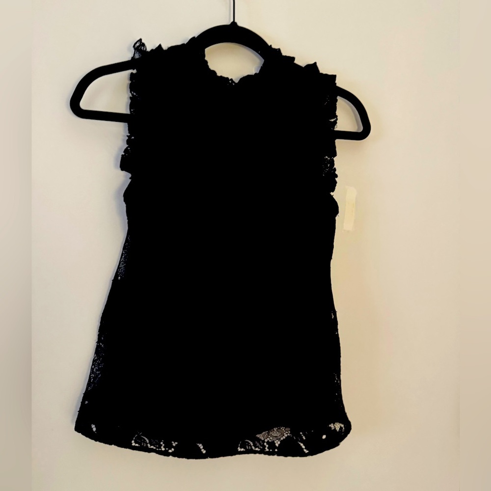 Elegant Black Lace Sleeveless Top